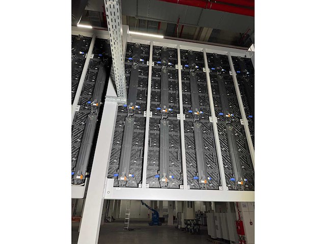 Q-lite - tci 800.1440.3,1 smd - projection screen - 2021 - afbeelding 16 van  35