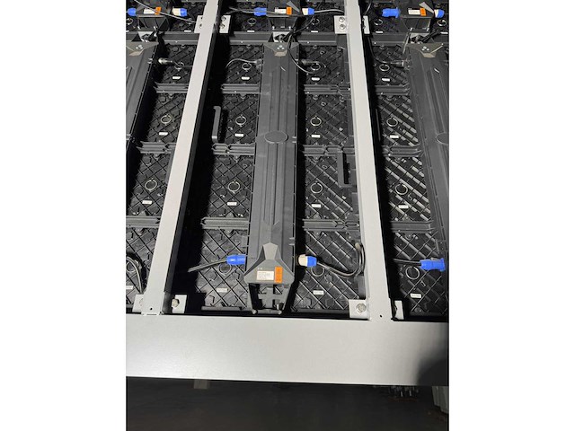 Q-lite - tci 800.1440.3,1 smd - projection screen - 2021 - afbeelding 18 van  35