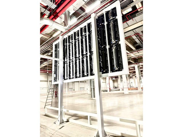 Q-lite - tci 800.1440.3,1 smd - projection screen - 2021 - afbeelding 23 van  35