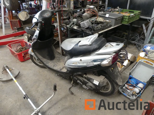 Qingqi qm50qt-6 scooter (2005-2.055 km) - afbeelding 5 van  12