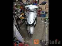 Qingqi qm50qt-6 scooter (2005-2.055 km) - afbeelding 8 van  12