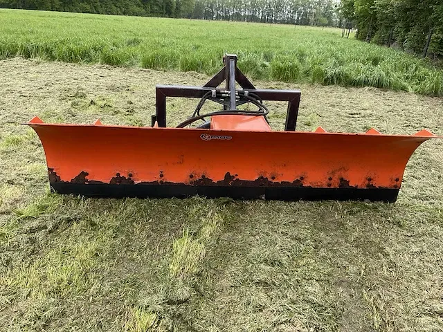 Qmac sneeuwschuiver - afbeelding 1 van  8