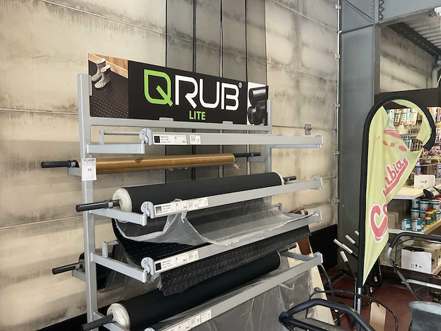 Qrub mobiele display met rubberen matten - afbeelding 4 van  5