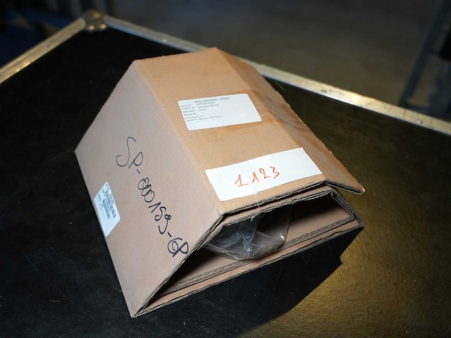 Qsc - sp-000159-gp - qsc – 8" woofer for ad-c81tw (new) - afbeelding 2 van  2