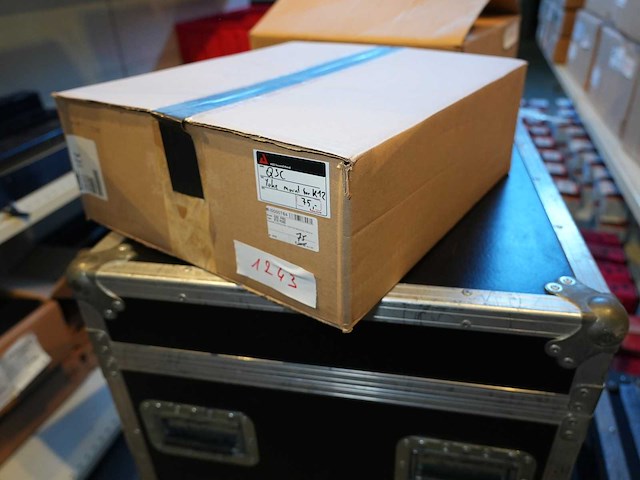 Qsc - yoke mount for k12 - afbeelding 2 van  2