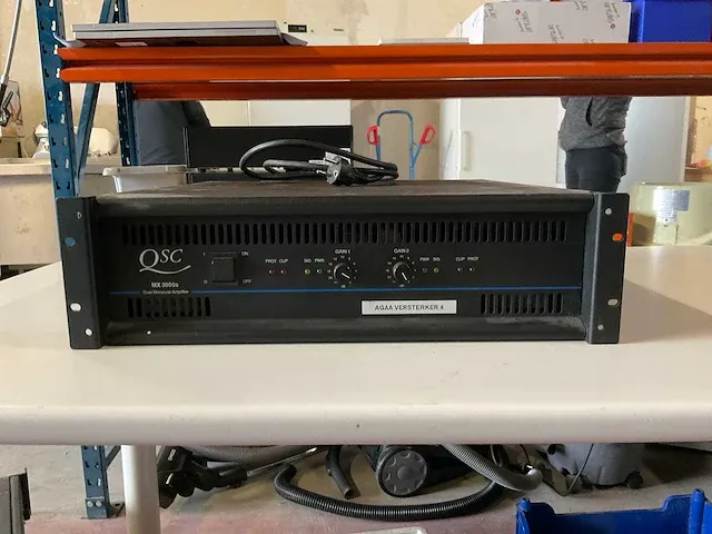 Qsc mx 3000a versterker - afbeelding 2 van  6