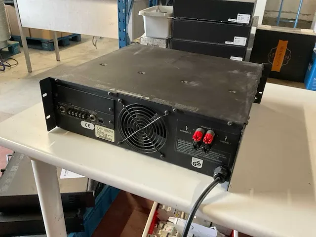 Qsc mx 3000a versterker - afbeelding 4 van  6
