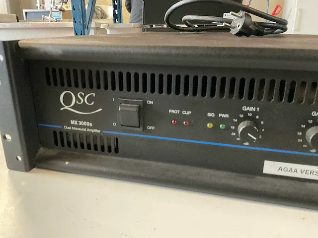 Qsc mx 3000a versterker - afbeelding 6 van  6