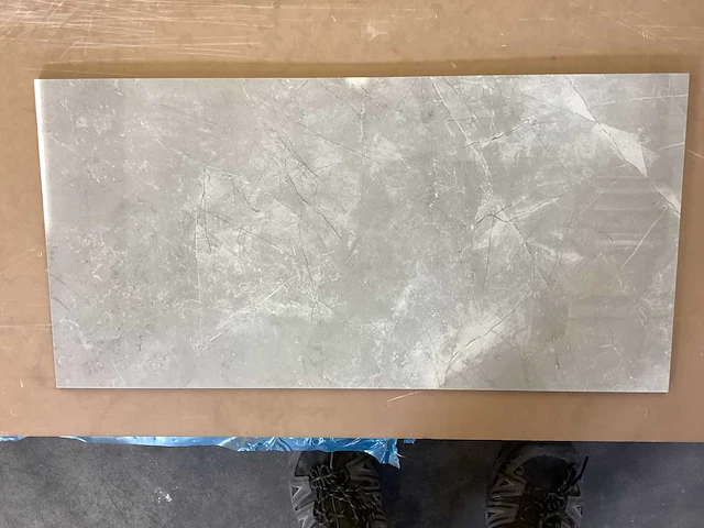 Qua granite pulpis grey gepolijst 30x60 cm tegel 33,12 m² - afbeelding 9 van  24