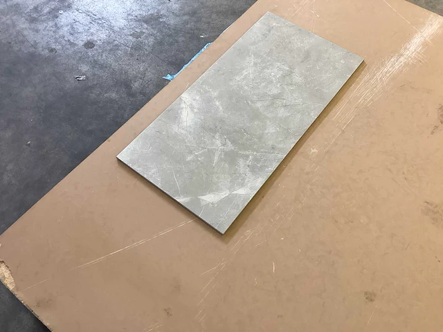 Qua granite pulpis grey gepolijst 30x60 cm tegel 33,12 m² - afbeelding 14 van  24