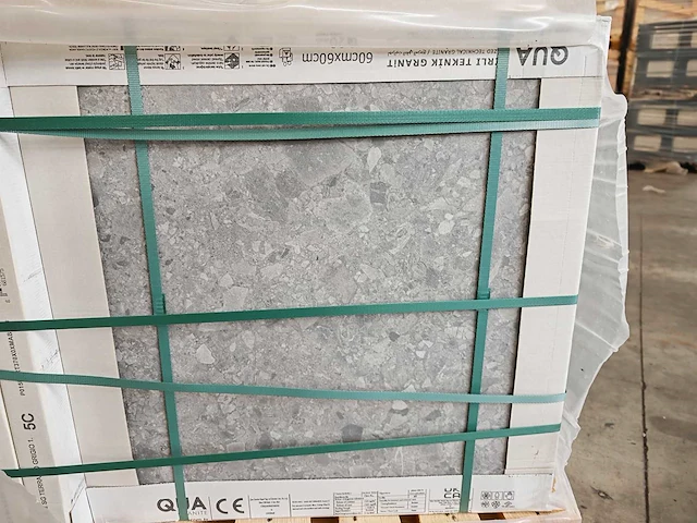 Qua granite terrazzo grigio outdoor tegel 60x60x2 cm 46,08 m² - afbeelding 4 van  8