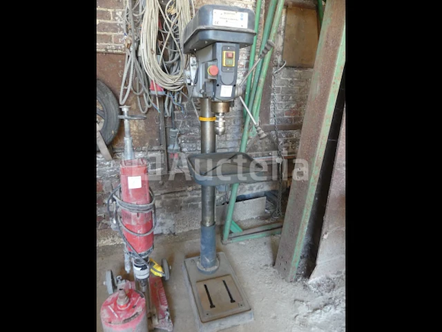 Quantum b32 kolomboormachine - afbeelding 6 van  12