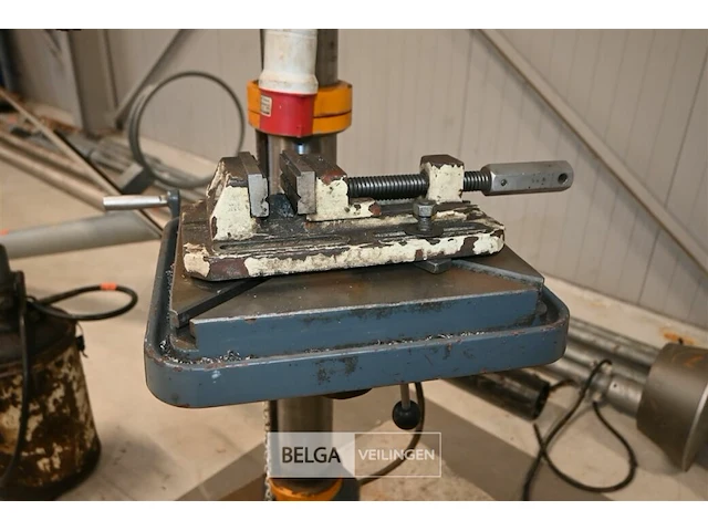 Quantum kolomboormachine - afbeelding 3 van  7