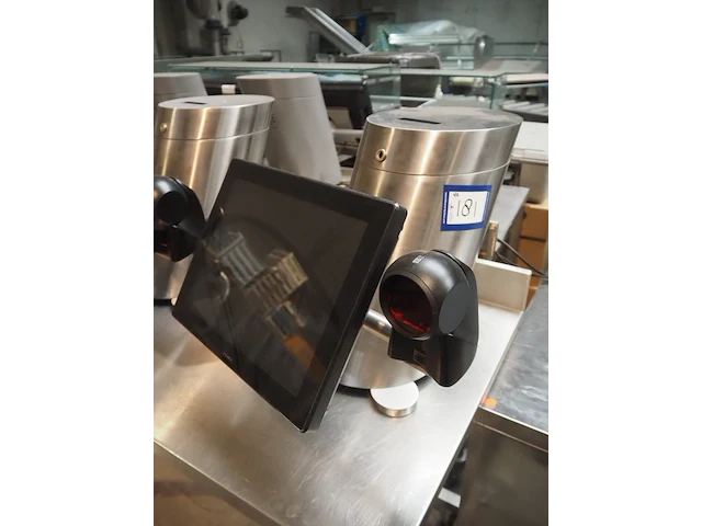 Quarto - afbeelding 6 van  12