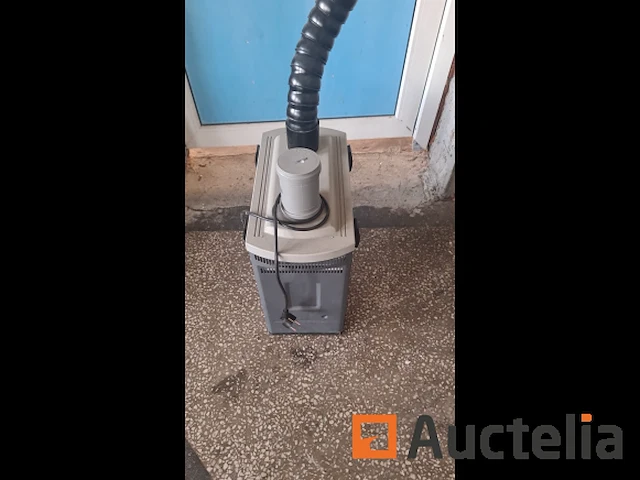Quick 6102a1 rookafzuiger – dubbele arm, esd-veilig - afbeelding 2 van  4