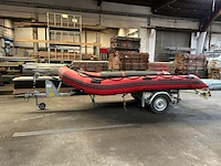 Quicksilver reddingsboot en trailer