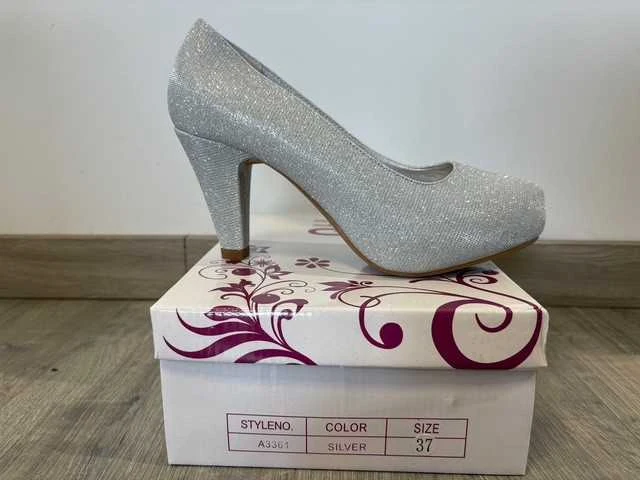 Qunhui - high heels - heel (2400x) - afbeelding 10 van  26