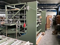 Raambeslagmontagetafel soenen hendrik m.t