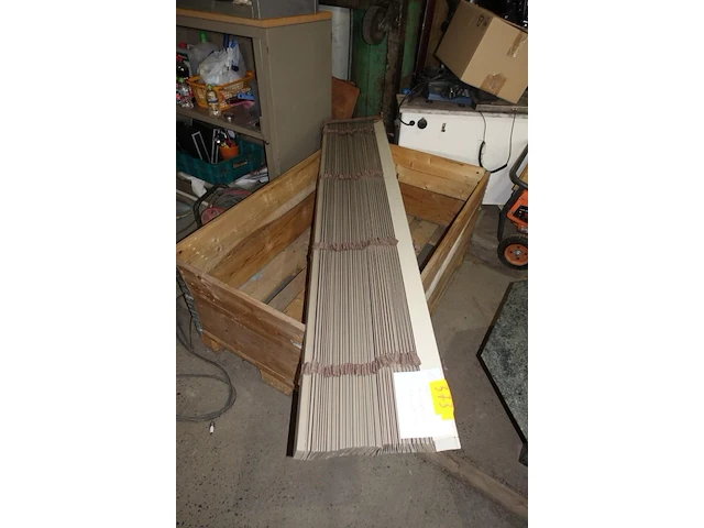 Raamdecoratie houten lamellen d1.20 h200 - afbeelding 1 van  1