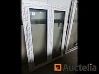 Raamkozijnen van vitrine pvc kommerling - afbeelding 1 van  5