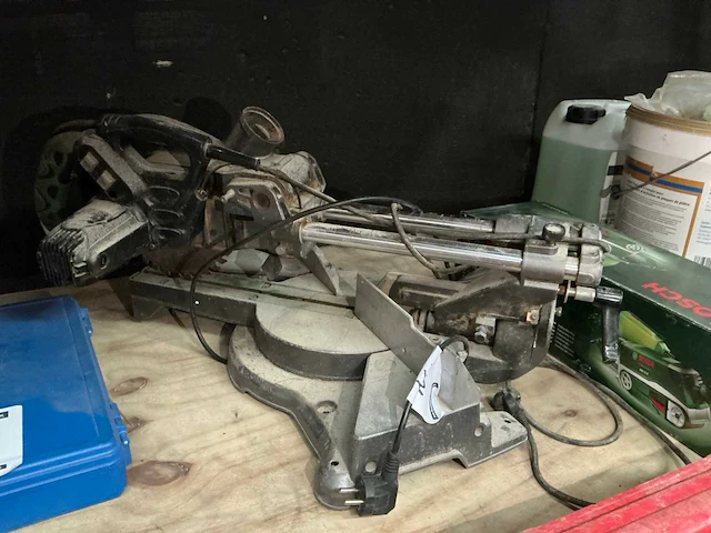 Radiaalafkortzaagmachine - afbeelding 1 van  4