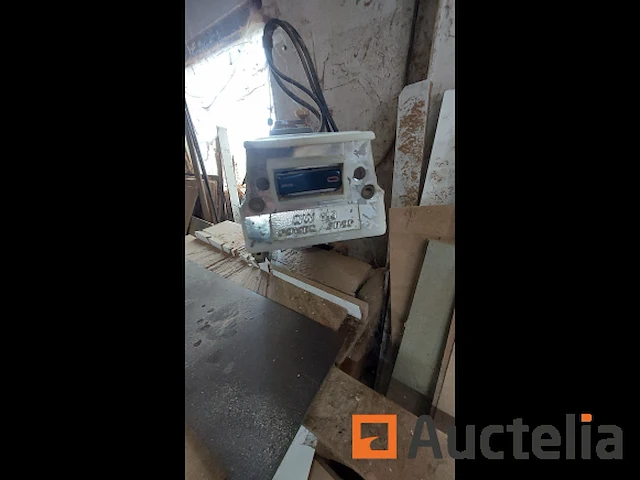 Radiaalzaagmachine dewalt 110 - afbeelding 8 van  8