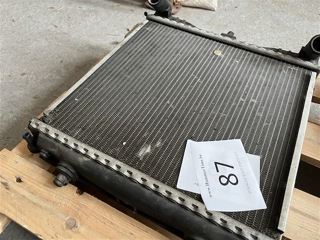 Radiator porsche 996 996,106,131,51 - afbeelding 2 van  4