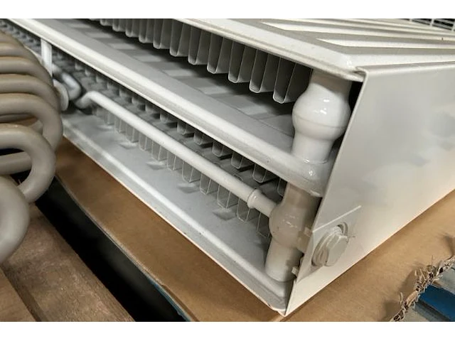 Radiator renson - afbeelding 2 van  2