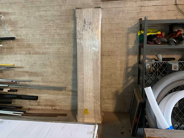 Radiator stelrad vertex - afbeelding 1 van  3