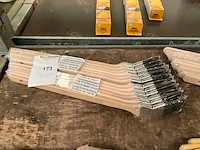 Radiator verfborstels voor schilders. (12x) - afbeelding 1 van  1