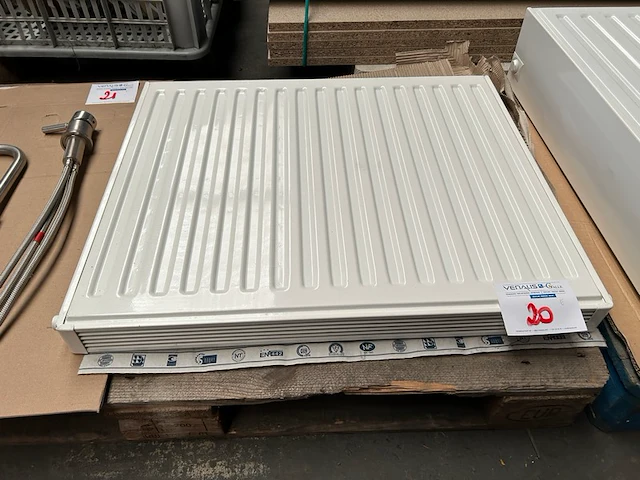 Radiator - afbeelding 1 van  2