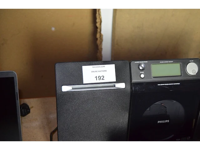 Radio cd speler philips mcm277/12, radio kemai md-1802bt - afbeelding 2 van  6