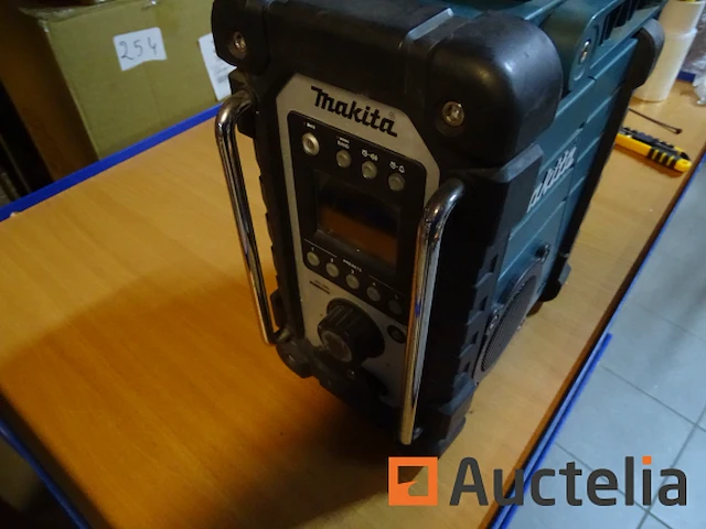 Radio makita dmr112 ip64 bluetooth dab+ - afbeelding 10 van  10