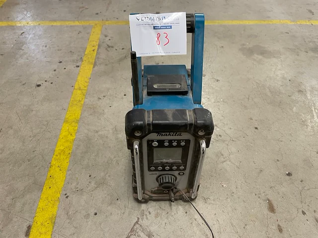 Radio makita - afbeelding 1 van  4