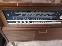 Radio meubel met platendraaier - afbeelding 2 van  2