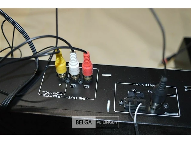Radio tael - afbeelding 3 van  3