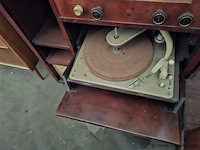 Radiomeubel - afbeelding 2 van  3