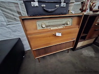 Radiomeubel - afbeelding 1 van  6