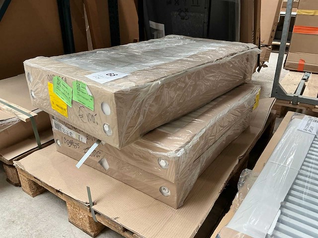 Radson paneelradiator (3x) - afbeelding 1 van  4