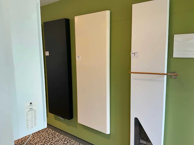 Radson paros wandradiator - afbeelding 1 van  6