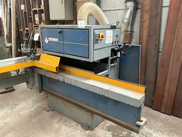 Ramenpennenbank en profileermachine vertongen - afbeelding 12 van  21
