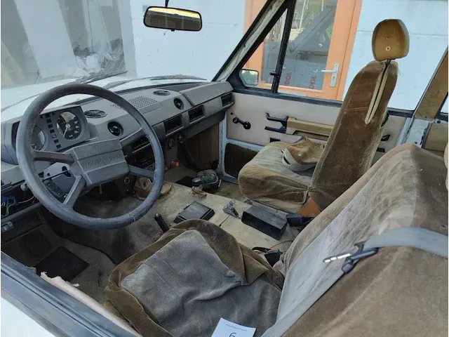Range rover classic, 1981 - afbeelding 11 van  13