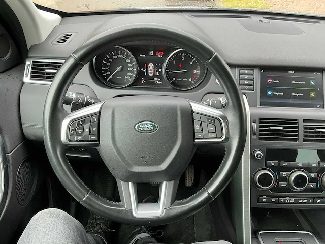 Range rover discovery sport svr uit 2016 - afbeelding 31 van  123