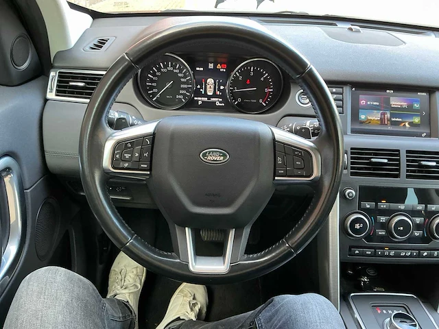 Range rover discovery sport svr uit 2016 - afbeelding 100 van  123