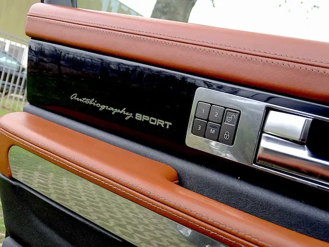 Range rover sport 3.0 tdv6 'autobiography' - afbeelding 31 van  58
