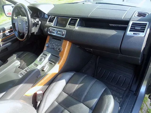 Range rover sport 3.0 tdv6 se - afbeelding 10 van  43