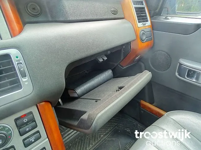 Range rover v8 lpg 'lichte vracht' (project-basis) - afbeelding 18 van  40