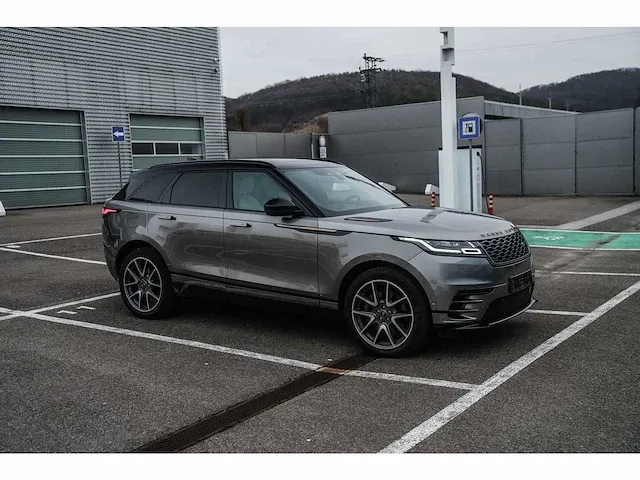 Range rover velar 3.0l mhev se suv - 2021 - afbeelding 1 van  61