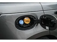 Range rover velar 3.0l mhev se suv - 2021 - afbeelding 15 van  61