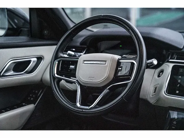 Range rover velar 3.0l mhev se suv - 2021 - afbeelding 29 van  61